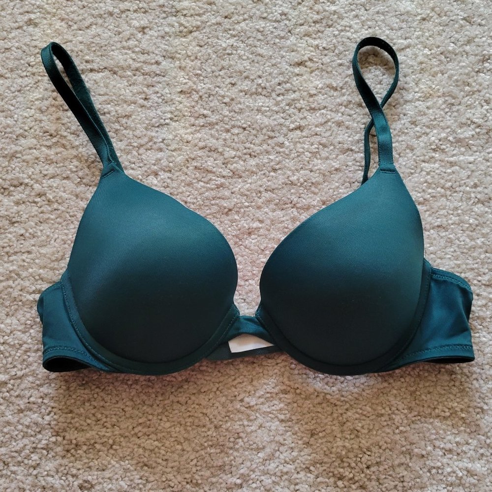 PINK Victoria's Secret Wear Everywhere Push Up 34A